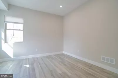 1068 N Front Street, Philadelphia, PA 19123 - Photo 10