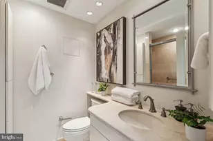 202 W Rittenhouse Square, Philadelphia, PA 19103 - Photo 38