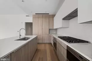 301 S Broad St, Philadelphia, PA 19107 - Photo 8