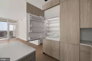 301 S Broad St, Philadelphia, PA 19107 - Photo 10