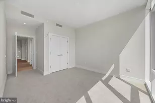 301 S Broad St, Philadelphia, PA 19107 - Photo 28