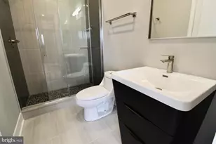 1642 Cambridge St, Philadelphia, PA 19130 - Photo 8