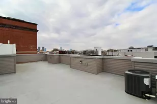 1642 Cambridge St, Philadelphia, PA 19130 - Photo 16