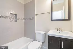 2114 N 17th St, Philadelphia, PA 19121 - Photo 16