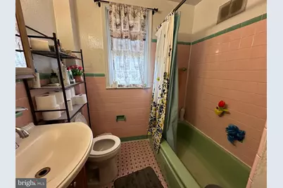 7121 Brous Avenue, Philadelphia, PA 19149 - Photo 16