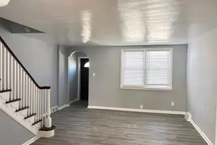 6627 Oakland St, Philadelphia, PA 19149 - Photo 2