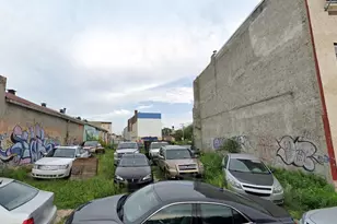 2103 N Marshall St, Philadelphia, PA 19122 - Photo 1