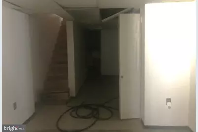 2054 Anchor Street, Philadelphia, PA 19124 - Photo 16