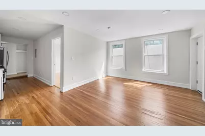 2309 Green Street #3R, Philadelphia, PA 19130 - Photo 4