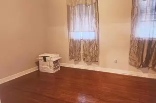 6162 Hasbrook Ave, Philadelphia, PA 19111 - Photo 4