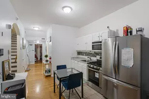 2429 N 10th St, Philadelphia, PA 19133 - Photo 10