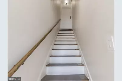 2429 N 10th Street, Philadelphia, PA 19133 - Photo 20