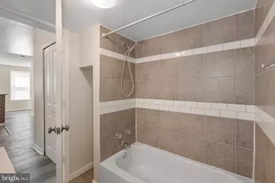 2429 N 10th Street, Philadelphia, PA 19133 - Photo 40