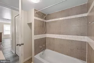 2429 N 10th St, Philadelphia, PA 19133 - Photo 40