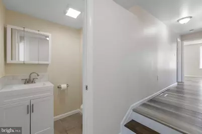 2429 N 10th Street, Philadelphia, PA 19133 - Photo 30