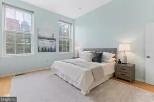 914 Spruce St, Philadelphia, PA 19107 - Photo 16