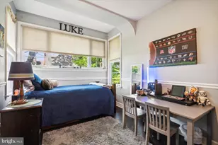 375 Green Ln, Philadelphia, PA 19128 - Photo 22