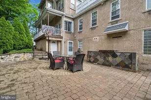 375 Green Ln, Philadelphia, PA 19128 - Photo 28