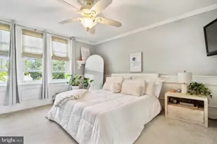 375 Green Ln, Philadelphia, PA 19128 - Photo 26