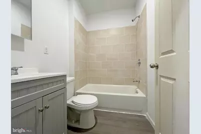 120 Chestnut Street #204, Philadelphia, PA 19106 - Photo 4