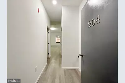 120 Chestnut Street #204, Philadelphia, PA 19106 - Photo 2