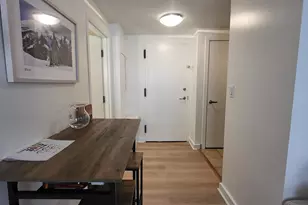 219 S 18th St, Philadelphia, PA 19103 - Photo 2