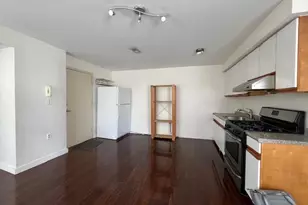 222 N 9th St, Philadelphia, PA 19107 - Photo 2