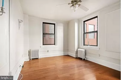 1324 Locust Street #619, Philadelphia, PA 19107 - Photo 6