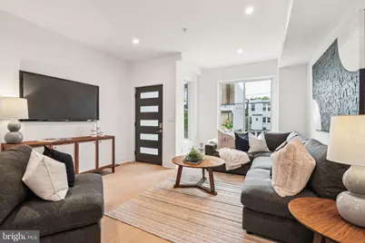 1407 S Napa Street, Philadelphia, PA 19146 - Photo 2