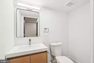 1407 S Napa St, Philadelphia, PA 19146 - Photo 36