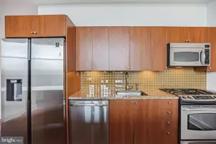 1101 Locust St, Philadelphia, PA 19107 - Photo 4