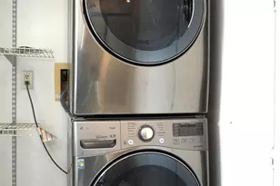 2301 Cherry St, Philadelphia, PA 19103 - Photo 36