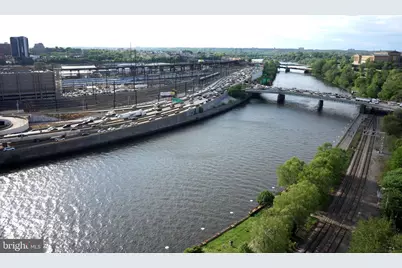 2301 Cherry Street #3A, Philadelphia, PA 19103 - Photo 6