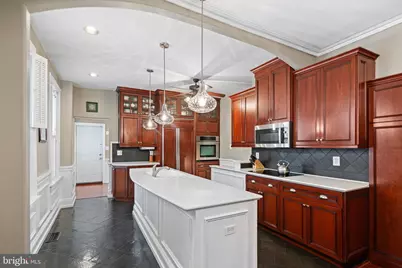 1935 Spring Garden Street, Philadelphia, PA 19130 - Photo 12