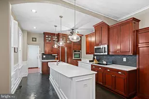 1935 Spring Garden St, Philadelphia, PA 19130 - Photo 12