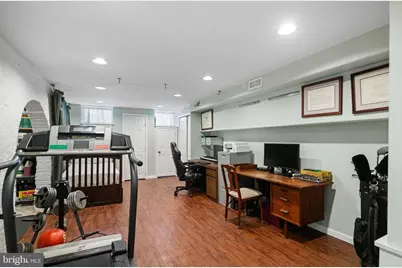 1935 Spring Garden Street, Philadelphia, PA 19130 - Photo 30