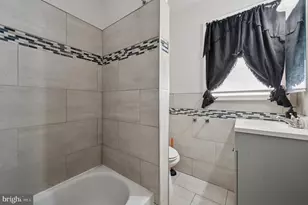 1317 S 56th St, Philadelphia, PA 19143 - Photo 14