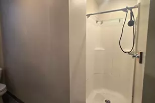 1304 Walnut St, Philadelphia, PA 19107 - Photo 28