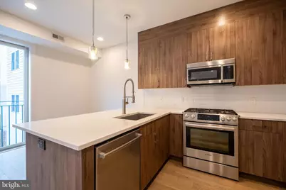 634 N 5th Street #18, Philadelphia, PA 19123 - Photo 4