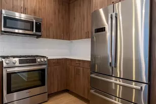 634 N 5th St, Philadelphia, PA 19123 - Photo 2