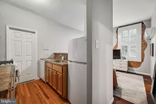 227 Poplar St, Philadelphia, PA 19123 - Photo 12