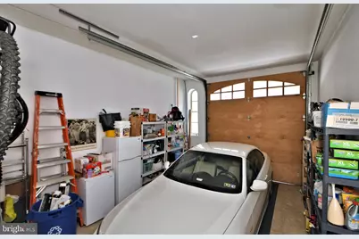 107 S Van Pelt St, Philadelphia, PA 19103 - Photo 14