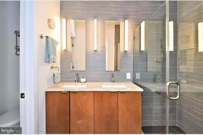 107 S Van Pelt St, Philadelphia, PA 19103 - Photo 6