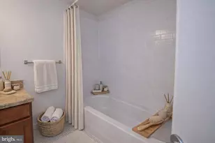 904 N 3rd St, Philadelphia, PA 19123 - Photo 22