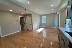 914 W Susquehanna Ave, Philadelphia, PA 19122 - Photo 6