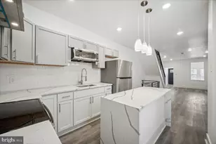 427 W Shunk St, Philadelphia, PA 19148 - Photo 16