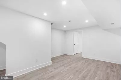 10 W Pomona Street, Philadelphia, PA 19144 - Photo 18