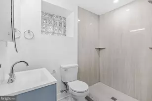 10 W Pomona St, Philadelphia, PA 19144 - Photo 22