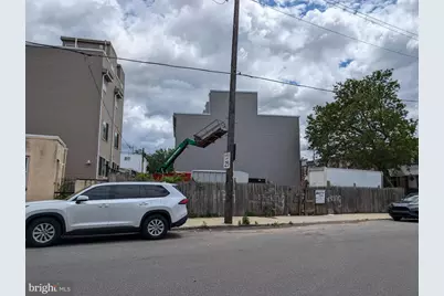 3643 Earp Street, Philadelphia, PA 19146 - Photo 2