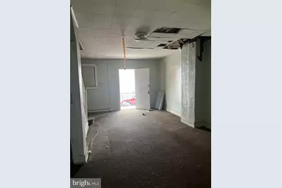 2247 E Cambria Street, Philadelphia, PA 19134 - Photo 4